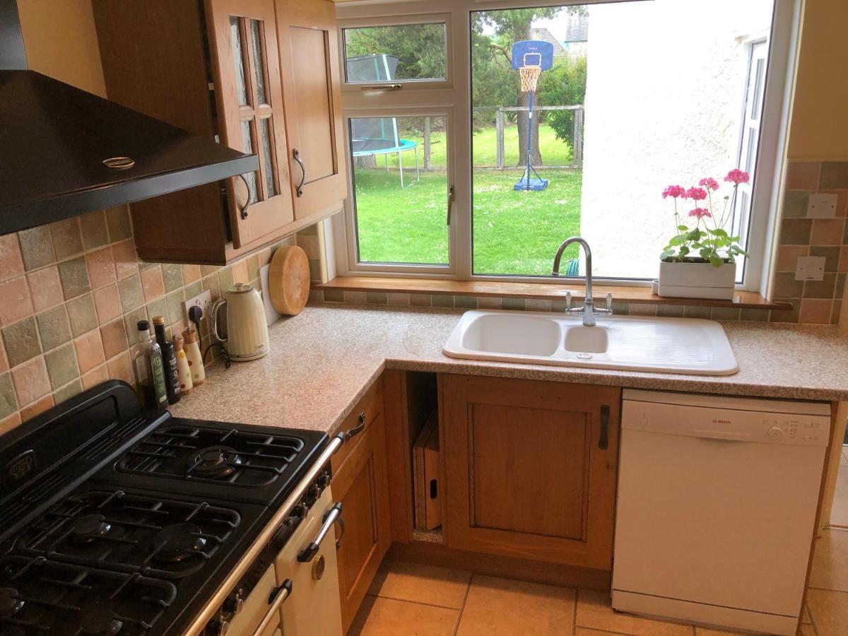 21 Craig Na Gower Avenue Villa Авимор Екстериор снимка